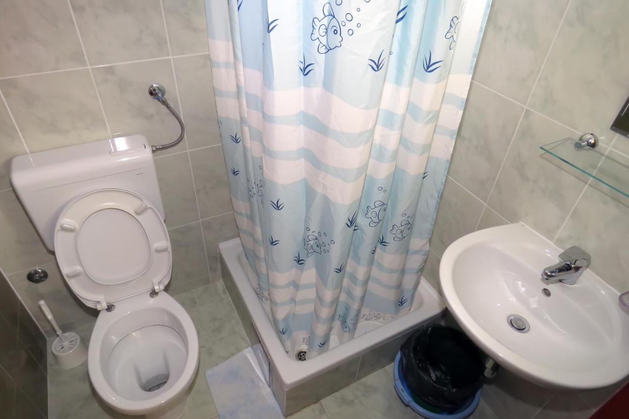 Apartments By The Sea Drasnice, Makarska - 5265 Εξωτερικό φωτογραφία