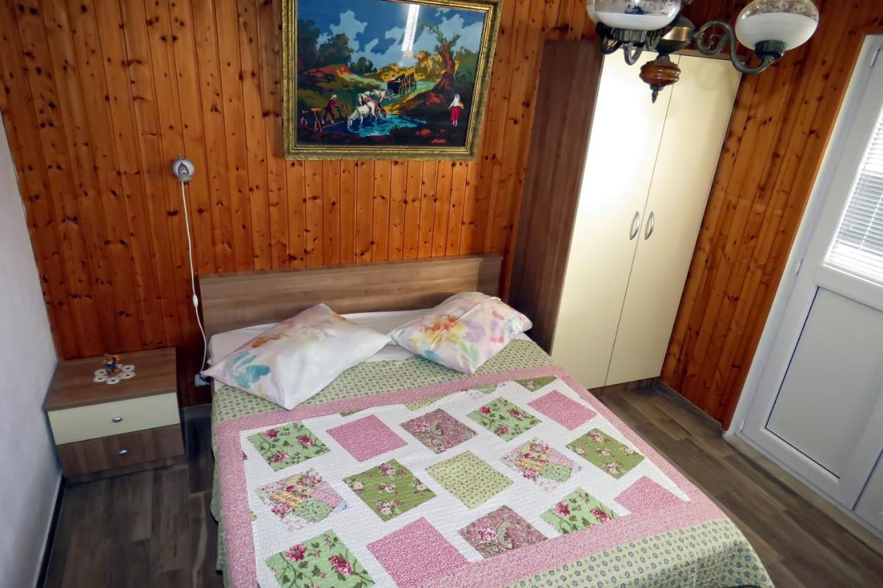 Apartments By The Sea Drasnice, Makarska - 5265 Εξωτερικό φωτογραφία